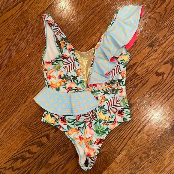 Flaxmaker ruffled one piece sz S - Picture 2 of 6